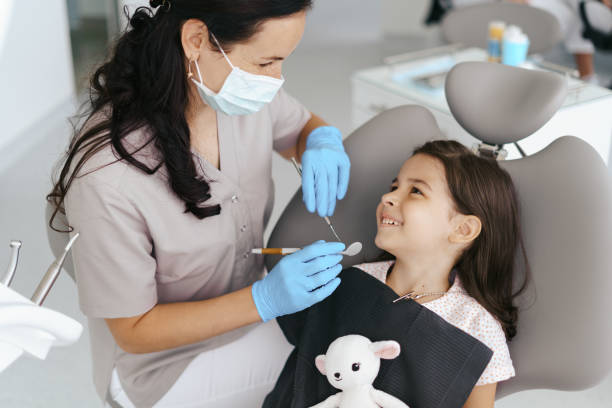 Best Broken or Chipped Tooth Repair in Epworth, IA